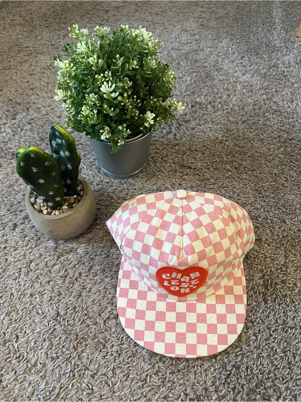 NWT Charleston Pink Checkerboard Cap